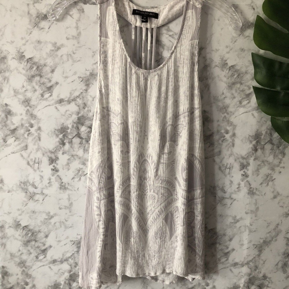 Banana Republic Sleeveless Blouse Womens Size Medium Floral Racerback Tunic Top